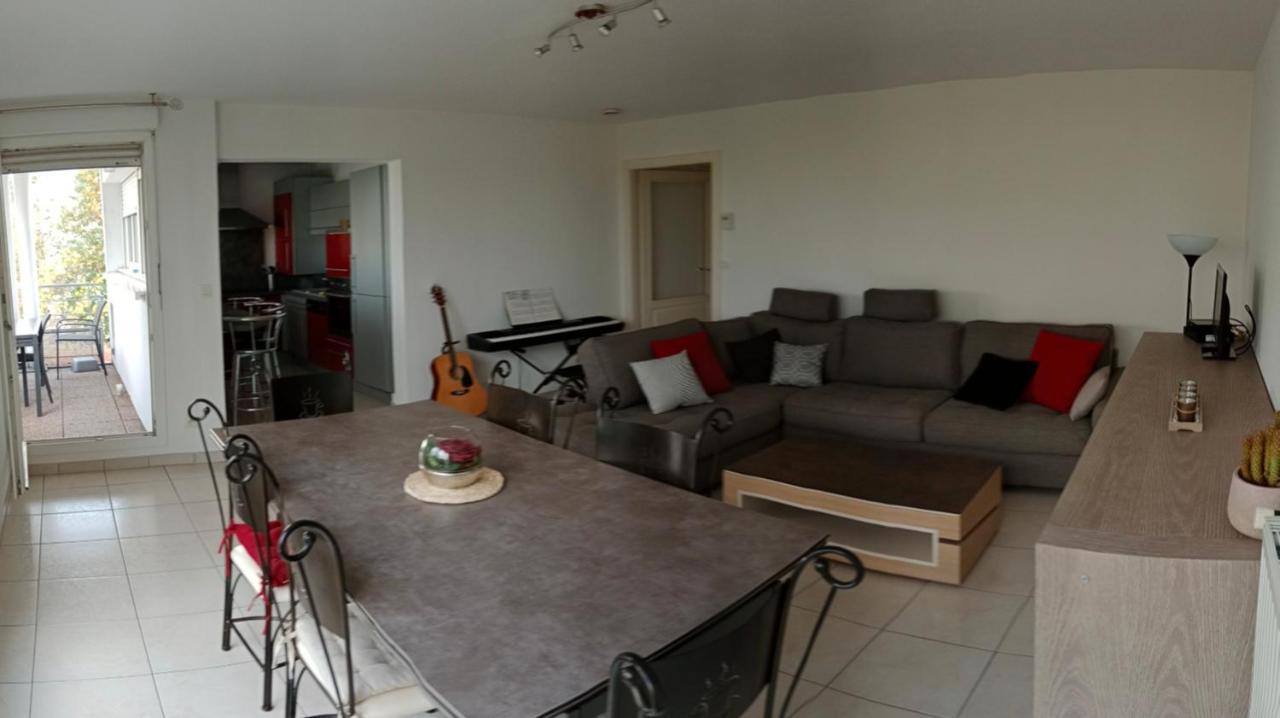 Chambre #1 Dans Appartement Partage - Proche Des Vosges Thann Exterior photo